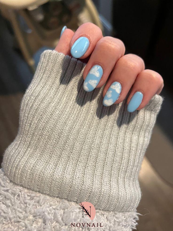 تابستانی آبی ابری